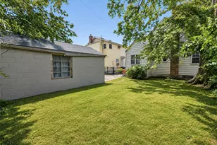 163-07 21st Ave, Whitestone, NY 11357 - Photo 21
