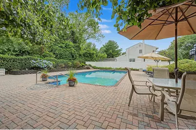 6 Field Daisy Lane, East Northport, NY 11731 - Photo 37