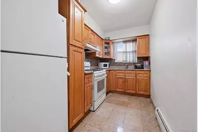 103-19A 110th St. South Richmond Hill, Richmond Hill, NY 11419 - Photo 5