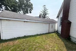 583 Straight Path, West Babylon, NY 11704 - Photo 17