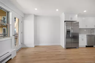 25 Neptune Blvd, Long Beach, NY 11561 - Photo 17