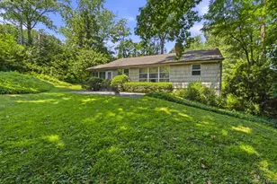 80 Nassau Dr, Great Neck, NY 11021 - Photo 5