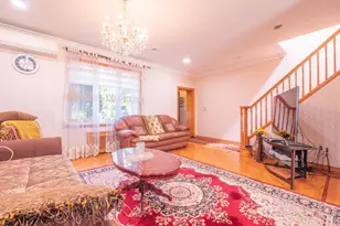 82-44 167th St, Jamaica, NY 11432 - Photo 5