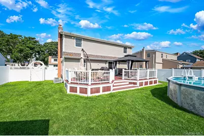 18 Worden Place, West Babylon, NY 11704 - Photo 33