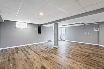 18 Worden Place, West Babylon, NY 11704 - Photo 25