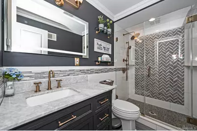 18 Worden Place, West Babylon, NY 11704 - Photo 23