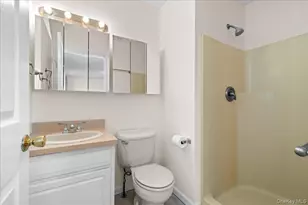 1 S Lynn St, Warwick, NY 10990 - Photo 29