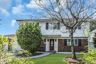214 Park Ave, New Hyde Park, NY 11040 - Photo 3