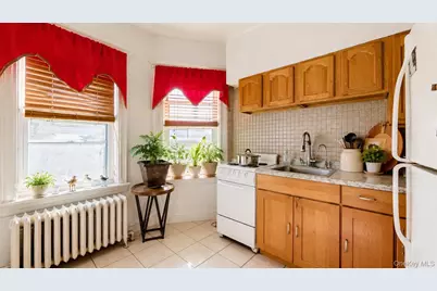 3126 Buell Street, East Elmhurst, NY 11369 - Photo 11