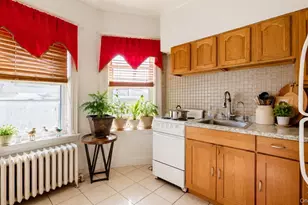 31-26 Buell St, East Elmhurst, NY 11369 - Photo 11
