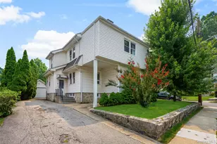 76 Chestnut Ave, Pelham, NY 10803 - Photo 25