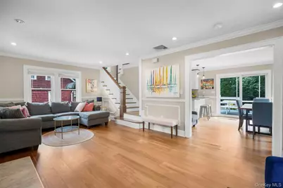 76 Chestnut Avenue, Pelham, NY 10803 - Photo 5