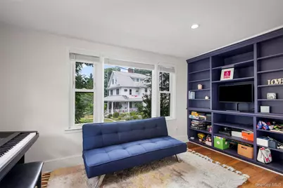 76 Chestnut Avenue, Pelham, NY 10803 - Photo 7