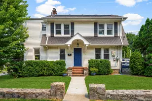 76 Chestnut Ave, Pelham, NY 10803 - Photo 1