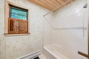 685 Village Ln, Mattituck, NY 11952 - Photo 21