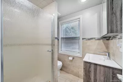 258 Fairview Boulevard, Hempstead, NY 11550 - Photo 17
