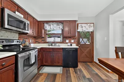 25 Lucky Lane, Washingtonville, NY 10992 - Photo 9
