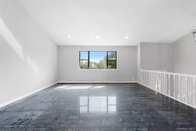 25 Marshall Street, Patchogue, NY 11772 - Photo 11