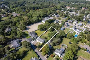 25 Marshall St, Patchogue, NY 11772 - Photo 33