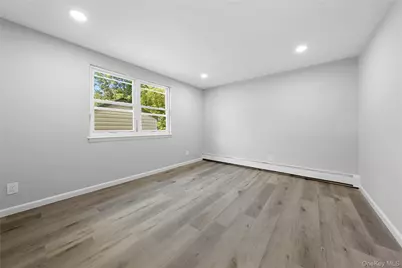 25 Marshall Street, Patchogue, NY 11772 - Photo 27