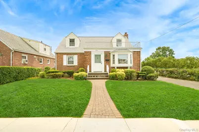 204 Center Street, Williston Park, NY 11596 - Photo 1