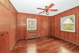 204 Center St, Williston Park, NY 11596 - Photo 21