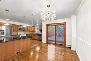 36 Clearview Dr, Wyandanch, NY 11798 - Photo 17