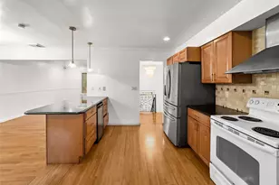 36 Clearview Dr, Wyandanch, NY 11798 - Photo 25