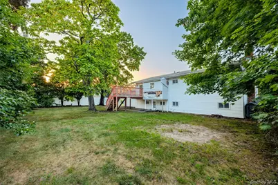 36 Clearview Drive, Wyandanch, NY 11798 - Photo 9