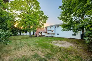 36 Clearview Dr, Wyandanch, NY 11798 - Photo 9