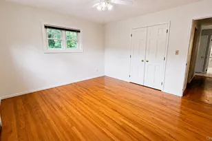 38 Hill Dr, Glen Head, NY 11545 - Photo 13