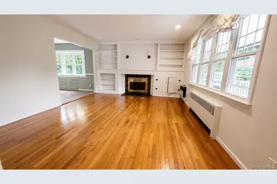 38 Hill Drive, Glen Head, NY 11545 - Photo 9