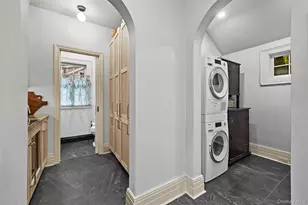 11 Maple Ave, Larchmont, NY 10538 - Photo 21