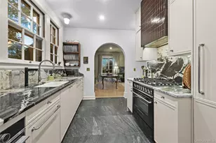 11 Maple Ave, Larchmont, NY 10538 - Photo 19