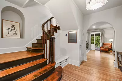 11 Maple Avenue, Larchmont, NY 10538 - Photo 5