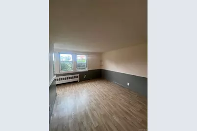 348 E Beech Street #Lower, Long Beach, NY 11561 - Photo 3
