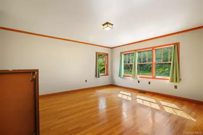 39 Miller Hill Woods Court, Carmel, NY 10512 - Photo 3