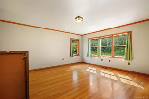 39 Miller Hill Woods Ct, Carmel, NY 10512 - Photo 3