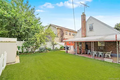 8007 250th Street, Bellerose, NY 11426 - Photo 35