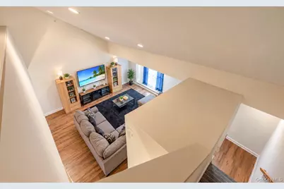 178 Ashley Court, Central Islip, NY 11722 - Photo 9