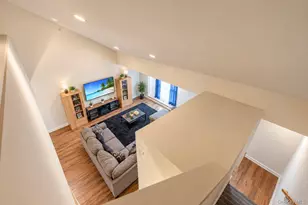 178 Ashley Ct, Central Islip, NY 11722 - Photo 9