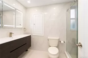 942 72nd St, Brooklyn, NY 11228 - Photo 23