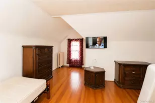 942 72nd St, Brooklyn, NY 11228 - Photo 43
