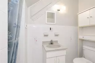 942 72nd St, Brooklyn, NY 11228 - Photo 15