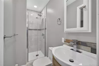 33 Parkway Boulevard, Wyandanch, NY 11798 - Photo 13