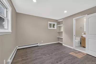 33 Parkway Boulevard, Wyandanch, NY 11798 - Photo 11