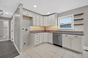 33 Parkway Blvd, Wyandanch, NY 11798 - Photo 21