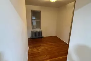 149 W Kingsbridge Rd, Mount Vernon, NY 10550 - Photo 11