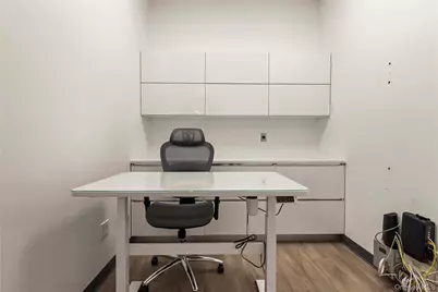 131-07 40th Road #E20, Flushing, NY 11354 - Photo 9
