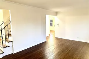 2365 Babylon St, Wantagh, NY 11793 - Photo 5